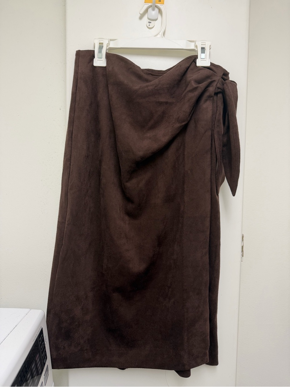 J. McLaughlin Dark Brown faux suede pencil skirt with side tie size 6